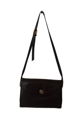 Vtg. Liz Claiborne Black Quilted Flap Shoulder Bag